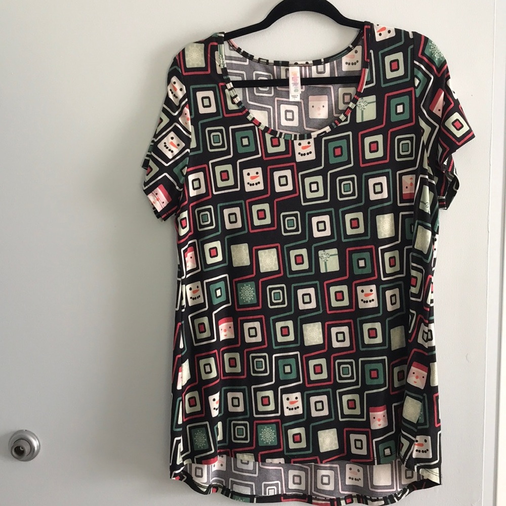 Lularoe Classic Tee